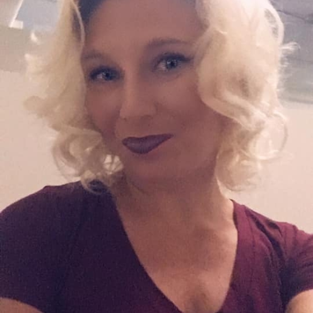 Meet your Posher, Staci